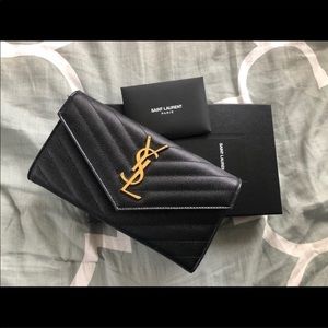 SOLD YSL Monogramme Grain de Poudre Leather Flap W